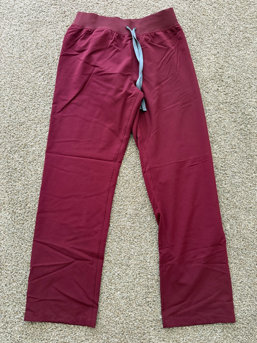 Figs Wide Leg Scrub Pants in Burgundy